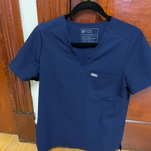 Small Figs Scrub Top